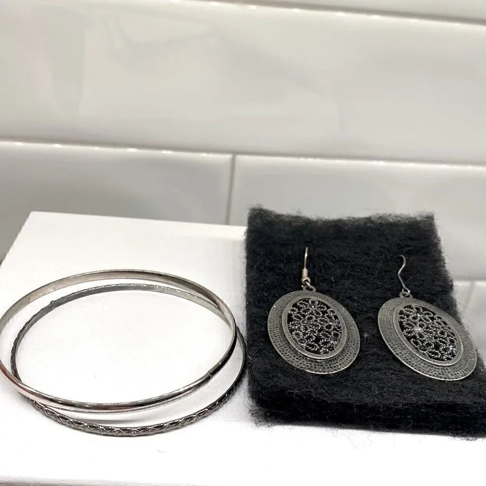 Earring & Bracelet Bundle